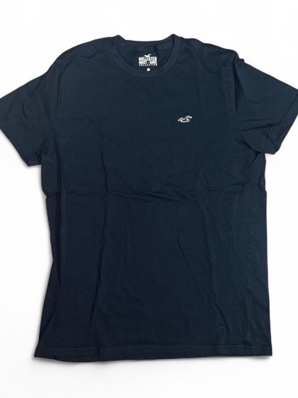 Hollister Men’s Black Crew Neck Tee with White Seagull Logo